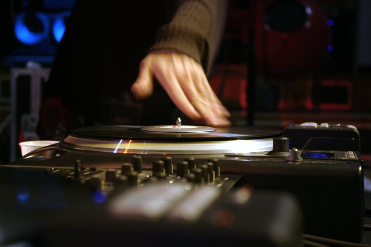 Turntable